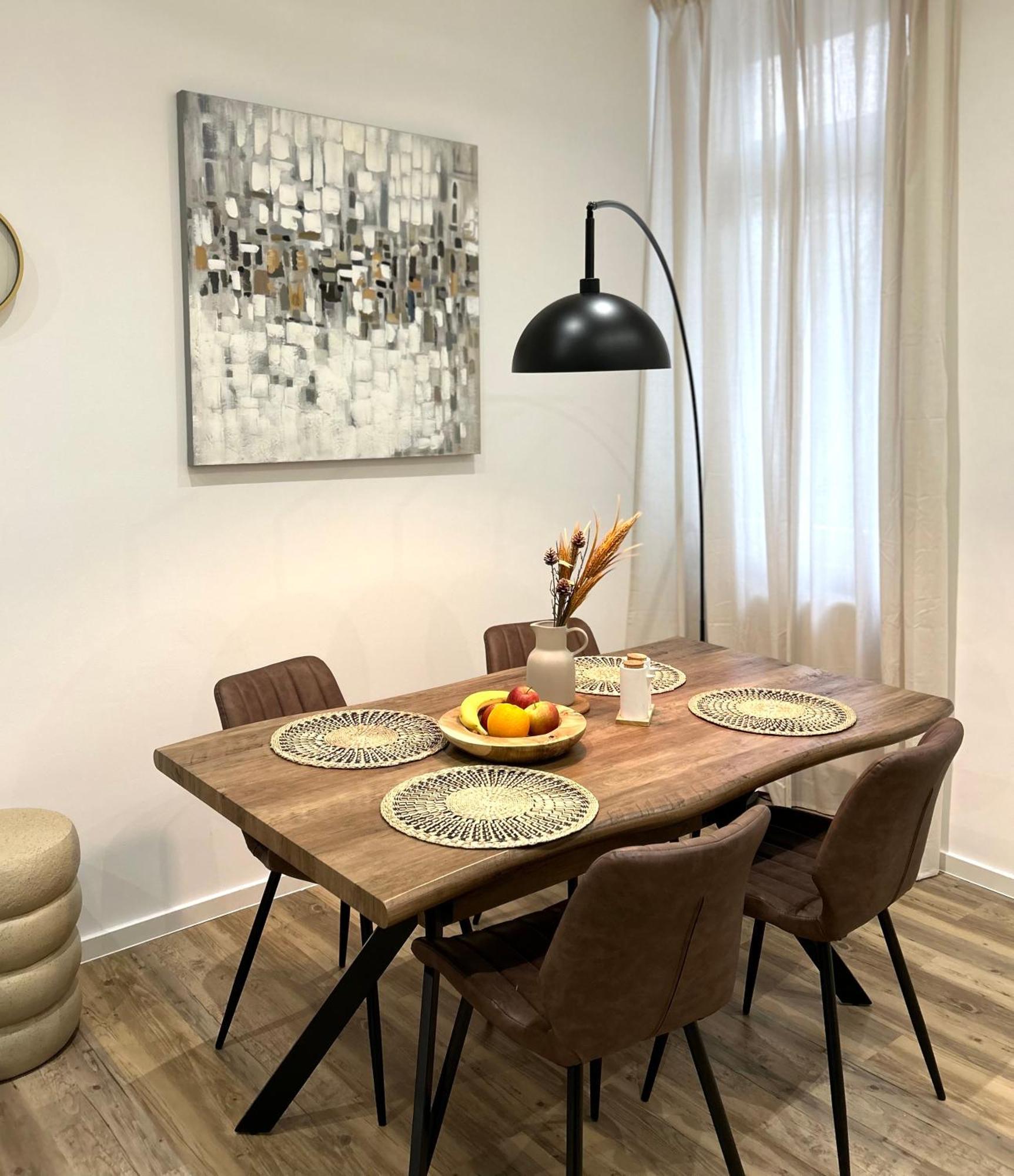 Designer City Apartment In Top Lage Fuer 6 Gaeste Karlsruhe Buitenkant foto